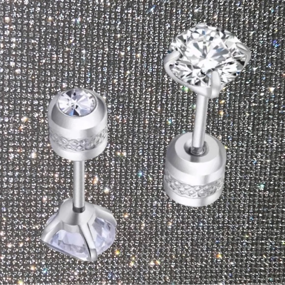 Diamond stud screw on earrings 6mm Hypoallergenic Cubic Zirconia Stainless steel - Picture 4 of 11